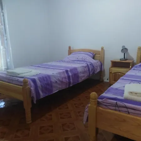 招待所 Town House On Ropotamo Str. *