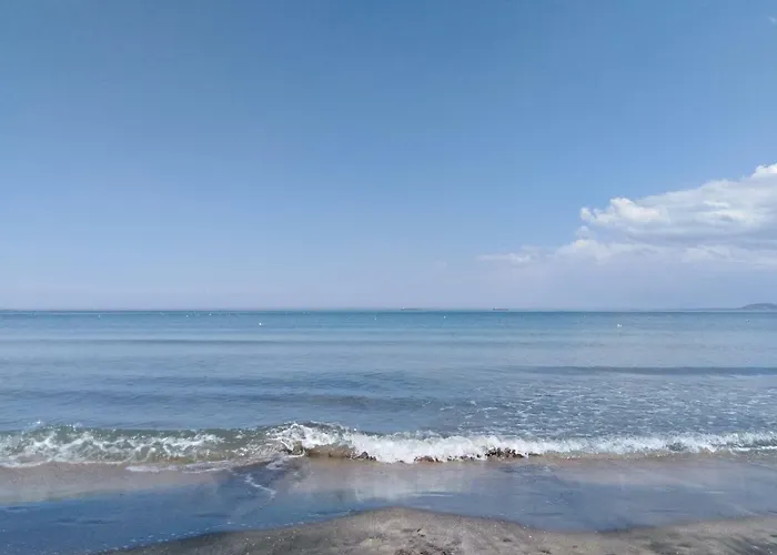 Гостевой дом Town House On Ropotamo Str. *